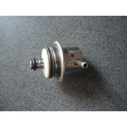 1563-83  REGULATEUR PRESSION ESSENCE